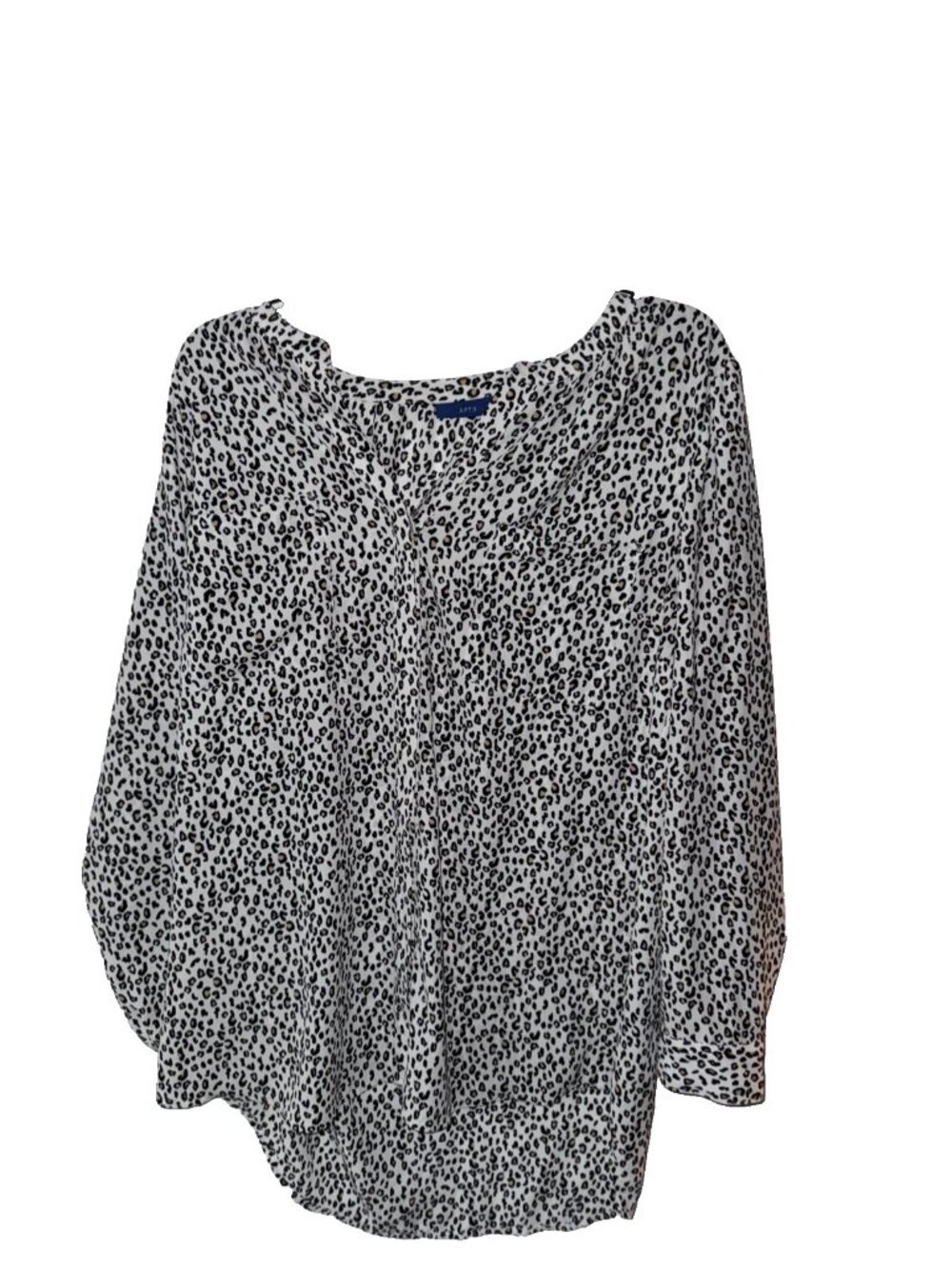 Apt.9 women's Sz Large animal print Button Up Long Sleeve Swing Style pockets